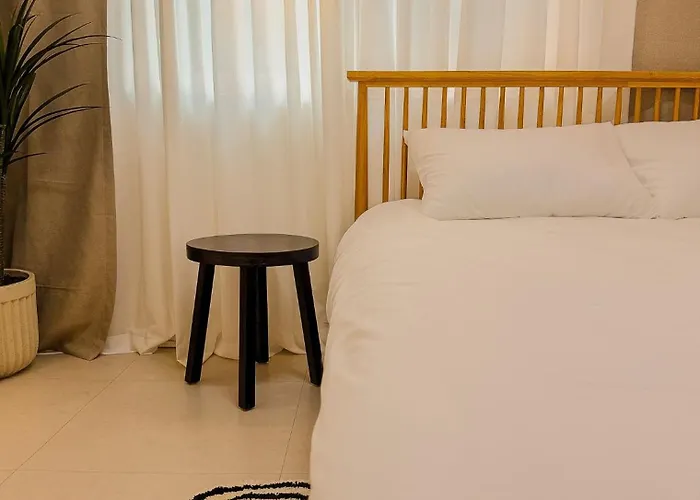 Gangnam, 6-person Room, Daechi, Gangnam Plastic Surgery,coex Starfield, 15 Minutes From Itaewon アパート *