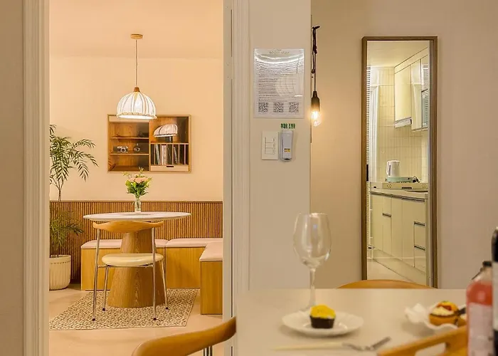 Gangnam, 6-person Room, Daechi, Gangnam Plastic Surgery,coex Starfield, 15 Minutes From Itaewon アパート ソウル特別市