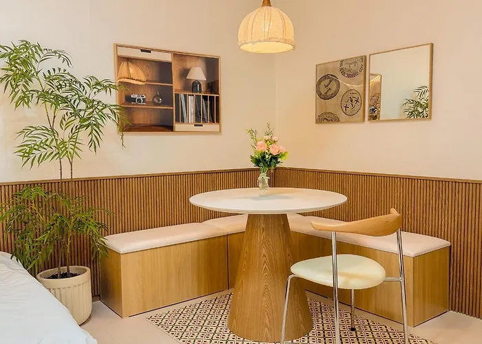 アパート Gangnam, 6-person Room, Daechi, Gangnam Plastic Surgery,coex Starfield, 15 Minutes From Itaewon ソウル特別市